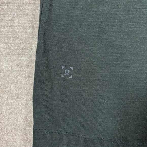 Lululemon Mens Evolution Polo Shirt Short Sleeve Dark Grey Black Heathered - Picture 3 of 5